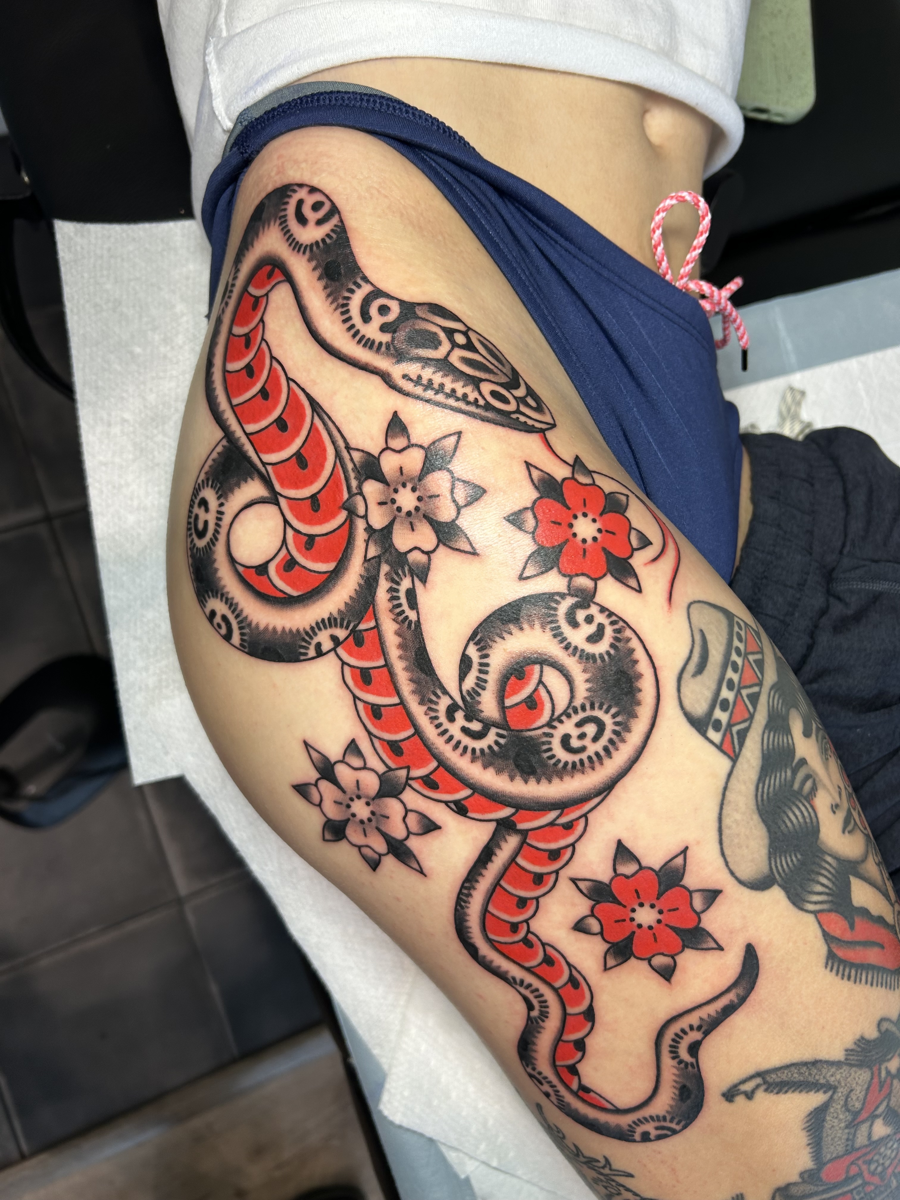 Tattoo artist at work